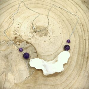 Vertebrae necklace with amethyst
